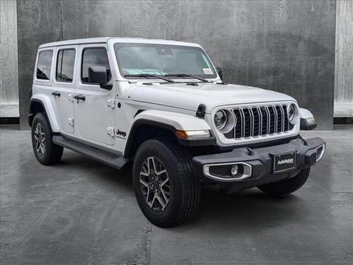 2025 Jeep Wrangler 4-Door Sahara 4x4