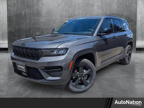 2025 Jeep Grand Cherokee Altitude