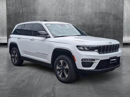 2025 Jeep Grand Cherokee 4xe Base