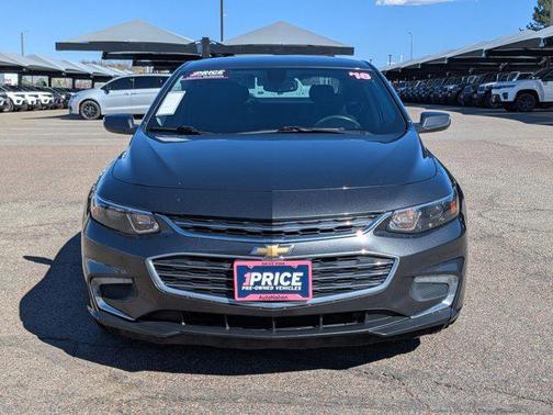Nightfall Gray Metallic 2018 Chevrolet Malibu LT