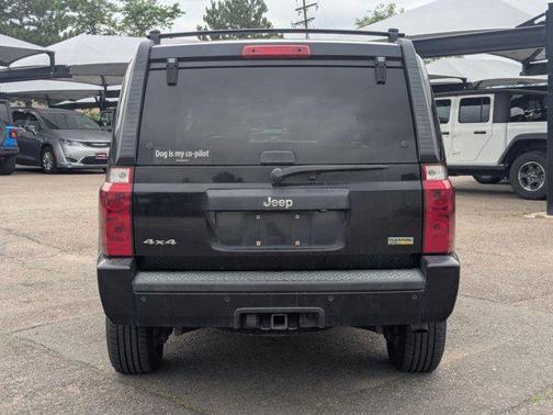 2007 Jeep Commander Sport