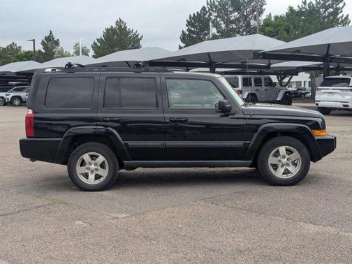 2007 Jeep Commander Sport