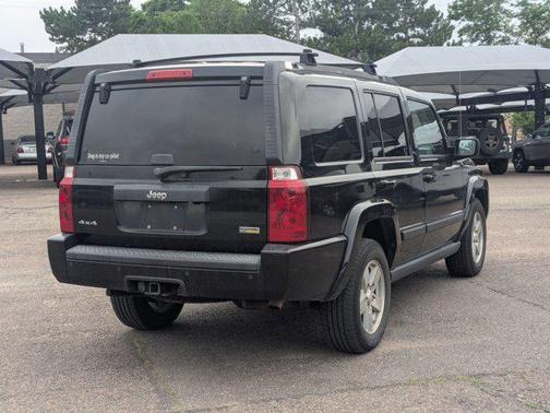 2007 Jeep Commander Sport
