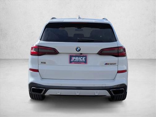2022 BMW X5 M50i