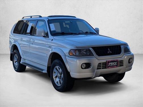 2002 Mitsubishi Montero Sport LTD