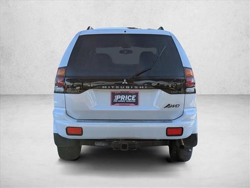 2002 Mitsubishi Montero Sport LTD