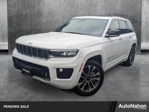 2022 Jeep Grand Cherokee Overland