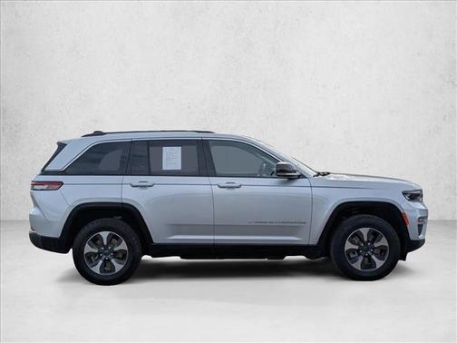 2022 Jeep Grand Cherokee 4xe Base