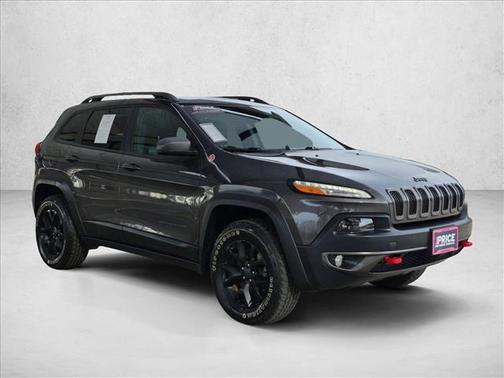 Granite Crystal Metallic Clearcoat 2017 Jeep Cherokee Trailhawk