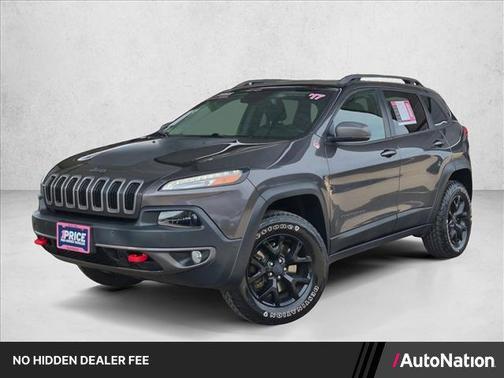 Granite Crystal Metallic Clearcoat 2017 Jeep Cherokee Trailhawk