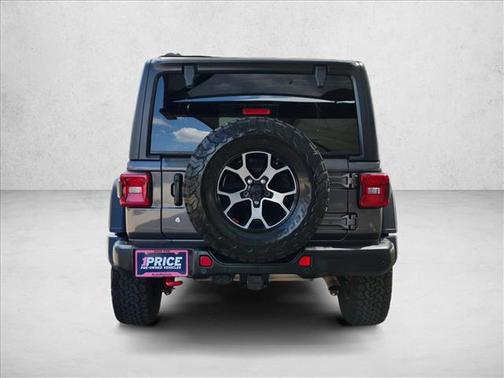 Granite Crystal Metallic Clearcoat 2018 Jeep Wrangler Unlimited Rubicon