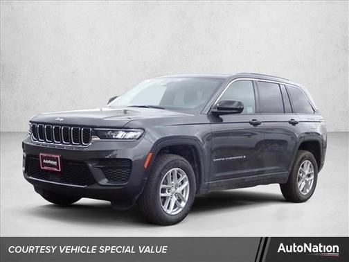 Baltic Gray Metallic Clearcoat 2026 Jeep Grand Cherokee Altitude