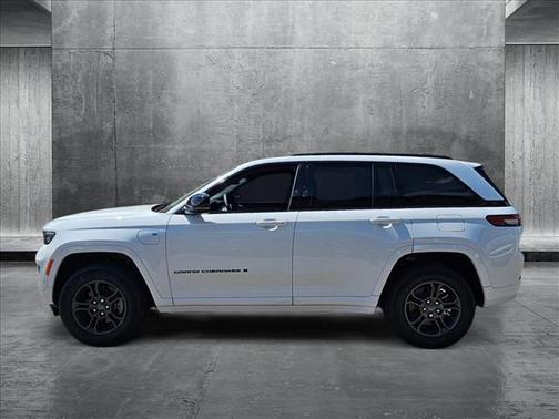 2025 Jeep Grand Cherokee 4xe Anniversary Edition