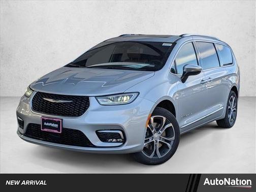 2026 Chrysler Pacifica L