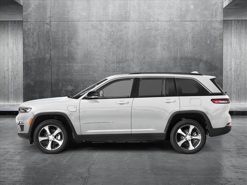 2025 Jeep Grand Cherokee 4xe Base