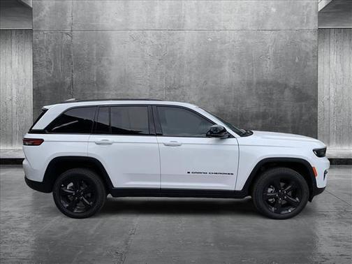 2025 Jeep Grand Cherokee Limited X
