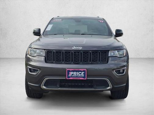 Granite Crystal Metallic Clearcoat 2017 Jeep Grand Cherokee Limited