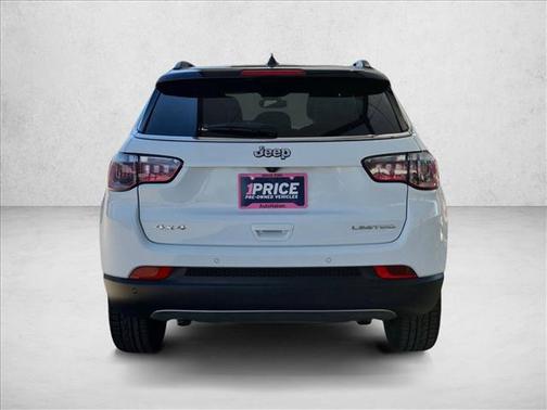 Bright White Clearcoat 2024 Jeep Compass Limited