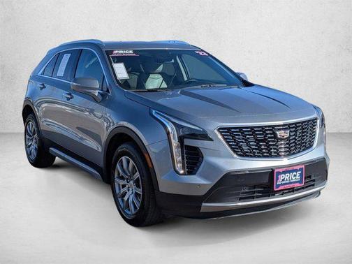 Argent Silver Metallic 2023 Cadillac XT4 Premium Luxury