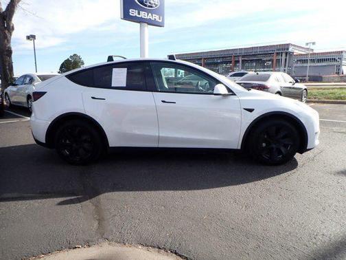 2021 Tesla Model Y Long Range Dual Motor All-Wheel Drive