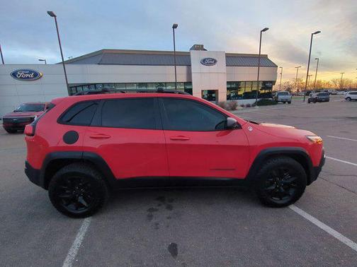 2017 Jeep Cherokee Trailhawk