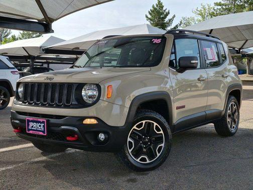 Mojave Sand 2016 Jeep Renegade Trailhawk