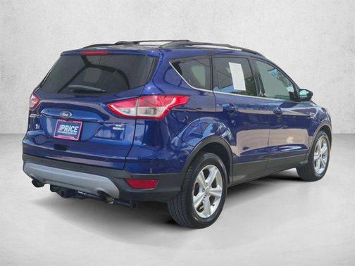 Deep Impact Blue 2016 Ford Escape SE