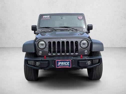 Granite Crystal Metallic Clearcoat 2017 Jeep Wrangler Unlimited Rubicon