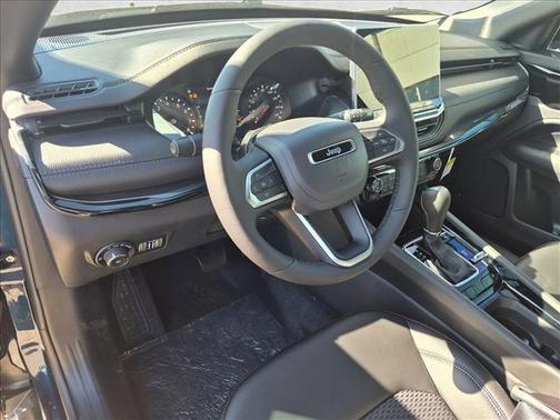 Fathom Blue Pearl Coat 2026 Jeep Compass Sport