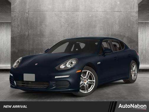 2014 Porsche Panamera 4