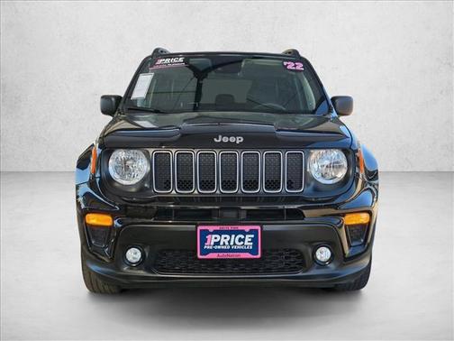 Black Clearcoat 2022 Jeep Renegade Latitude