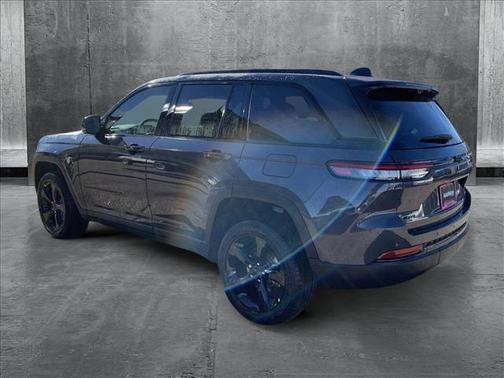 2025 Jeep Grand Cherokee Limited X