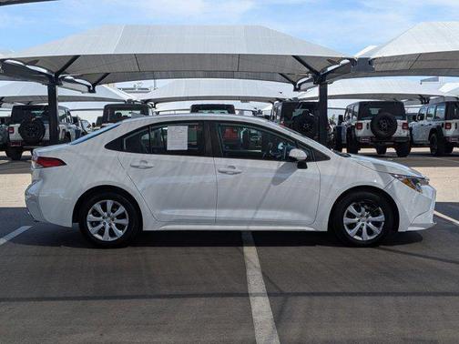 Super White 2020 Toyota Corolla LE