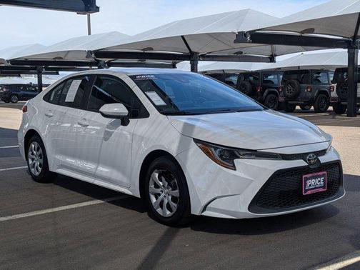 Super White 2020 Toyota Corolla LE