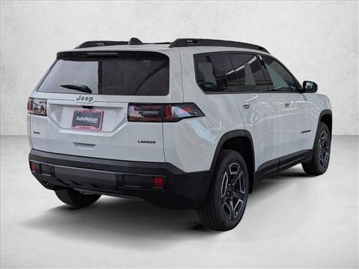 Bright White Clearcoat 2026 Jeep Cherokee Laredo 4x4