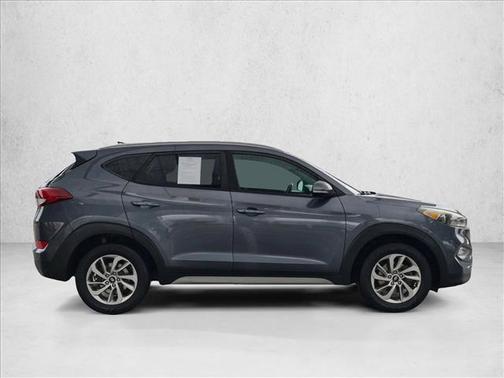 Coliseum Gray 2017 Hyundai TUCSON SE Plus