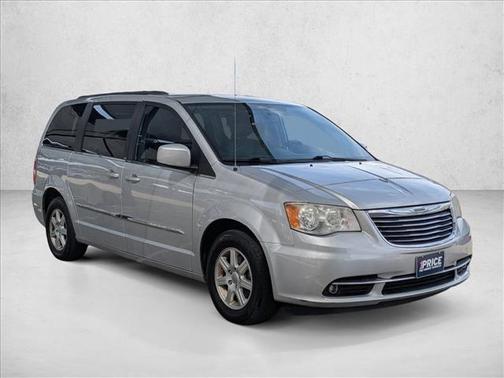 2012 Chrysler Town & Country Touring
