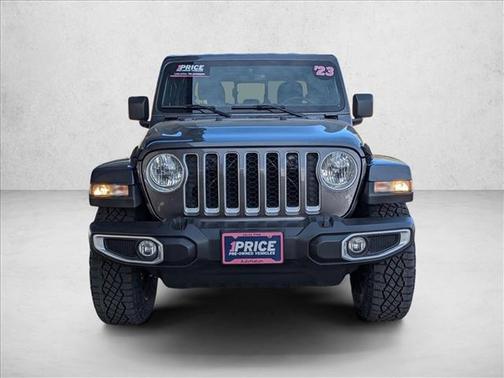 2023 Jeep Gladiator Overland