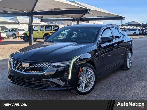 2023 Cadillac CT4 Premium Luxury