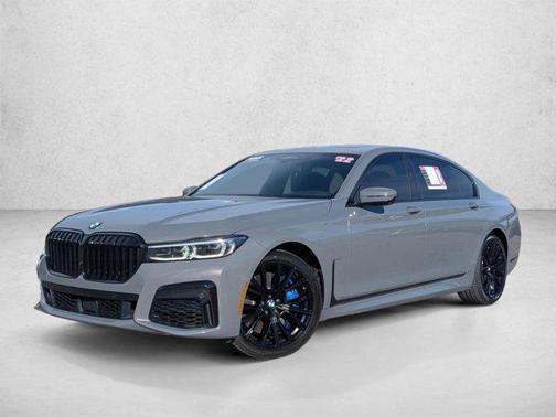 Bernina Grey Amber Effect Metallic 2022 BMW 740 i xDrive