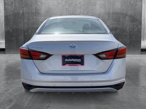 2021 Nissan Altima S FWD