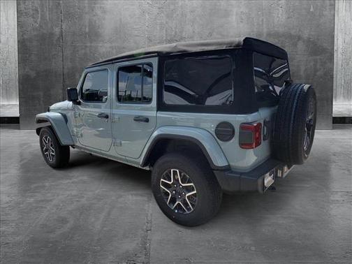 2024 Jeep Wrangler 4-Door Sahara 4x4