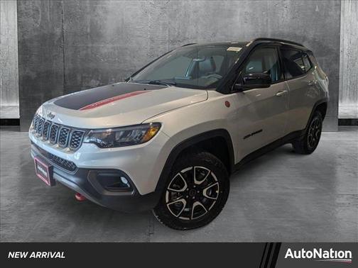 2025 Jeep Compass Trailhawk