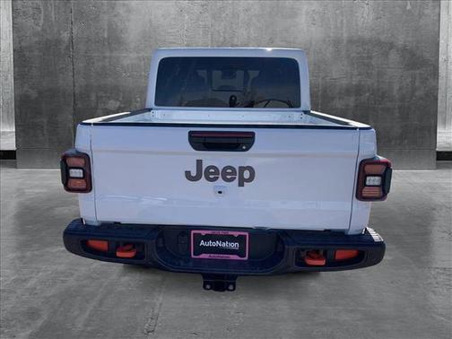 2025 Jeep Gladiator Mojave X
