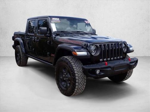 Black Clearcoat 2023 Jeep Gladiator Rubicon