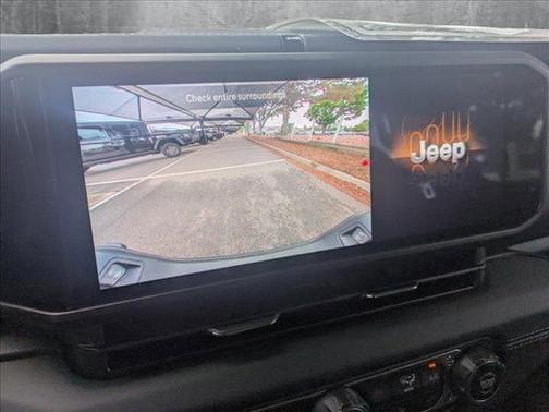 2025 Jeep Gladiator High Tide
