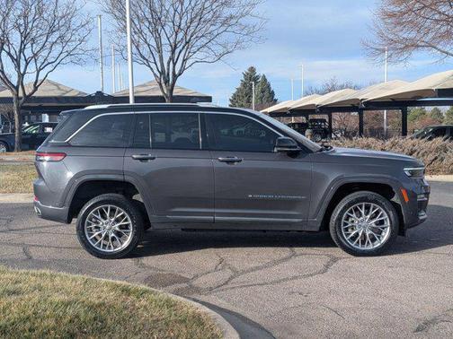 2022 Jeep Grand Cherokee 4xe Summit