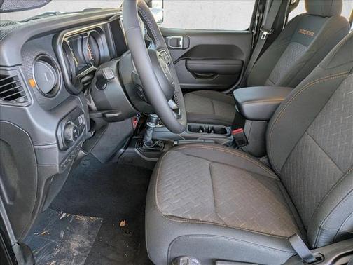 2025 Jeep Gladiator Mojave 4x4