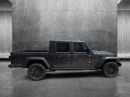 2025 Jeep Gladiator Nighthawk