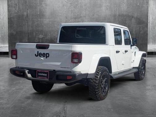 2025 Jeep Gladiator High Tide